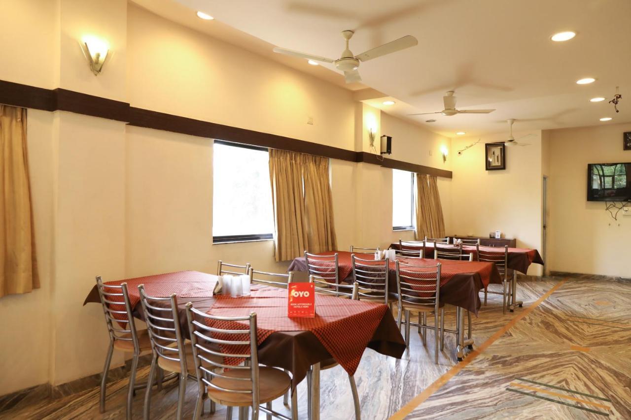 Khapa  Oyo 10943 Hotel Plus Corporate מראה חיצוני תמונה